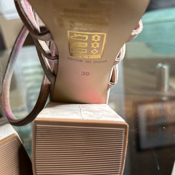 New FREE PEOPLE |‎ COLETTE CINCHED HEEL | RAINBOW METALLIC size 39 /8.5 - Picture 12 of 12